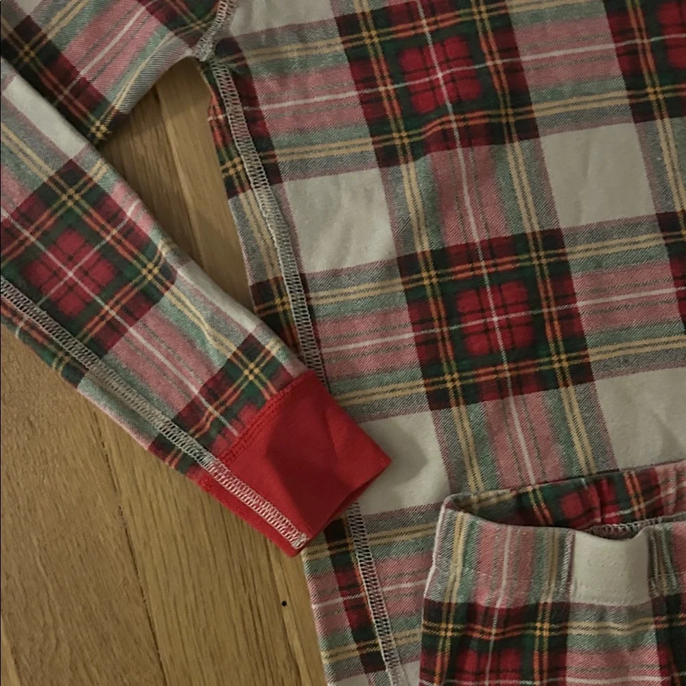 Hanna Andersson Long John Pajama Set 5 - Picture 2 of 6